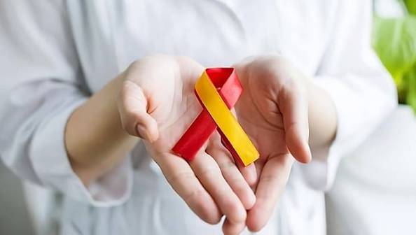 “Hepatit yıllarca belirti vermeden ilerleyebilir”